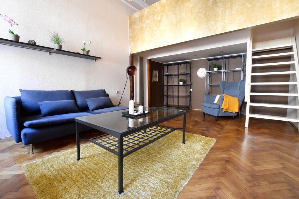 Budget Apartment By Hi5 - Oktober 6 Str 4 Budapešť Exteriér fotografie